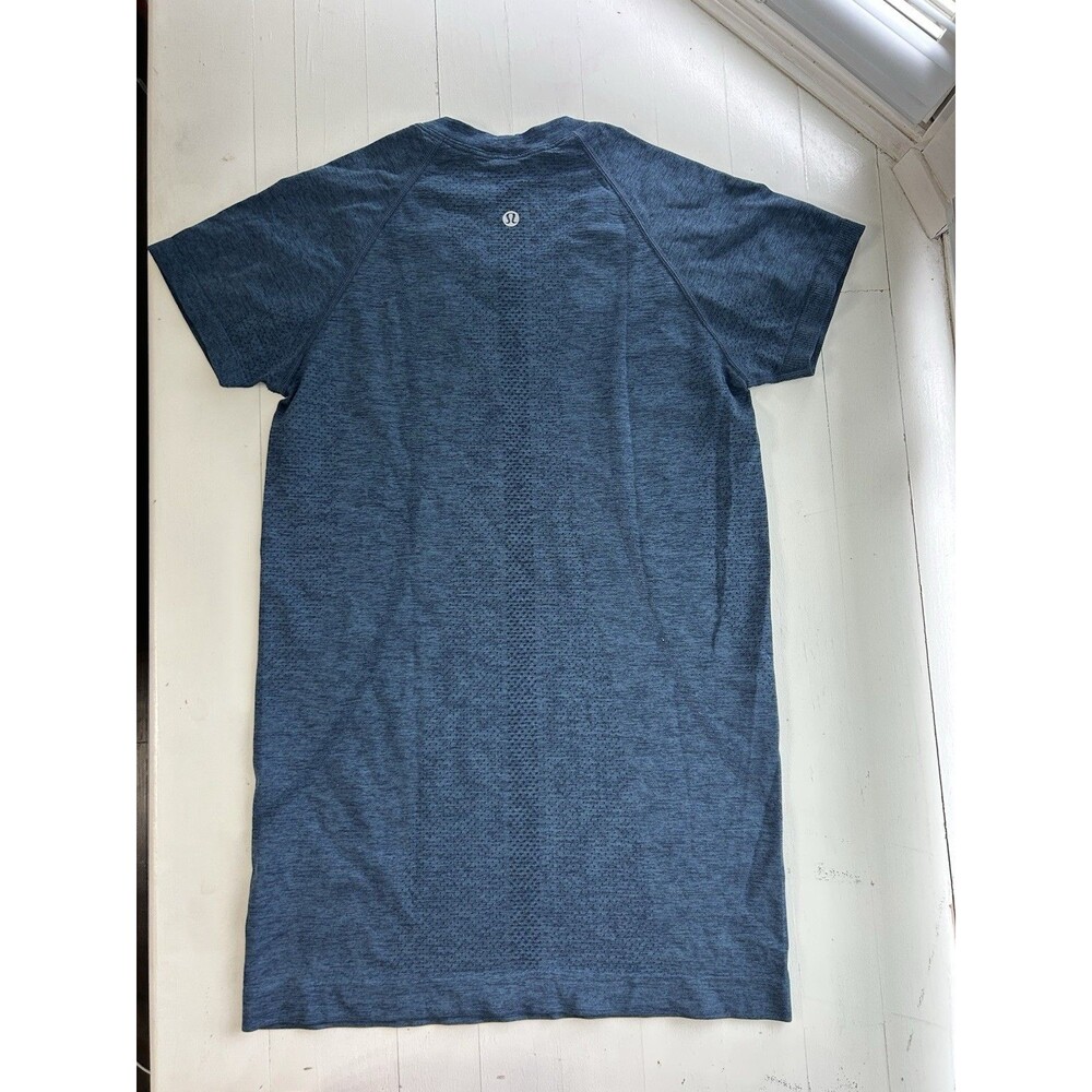 Lululemon Swiftly Tech Short Sleeve Shirt 2.0 True Navy Iron Blue Size 6
